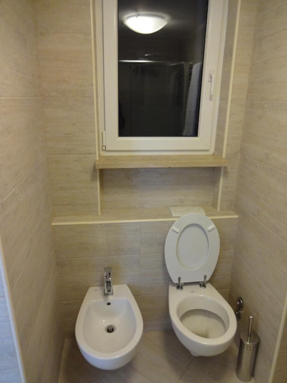 Milan City Center Apartment Rum bild